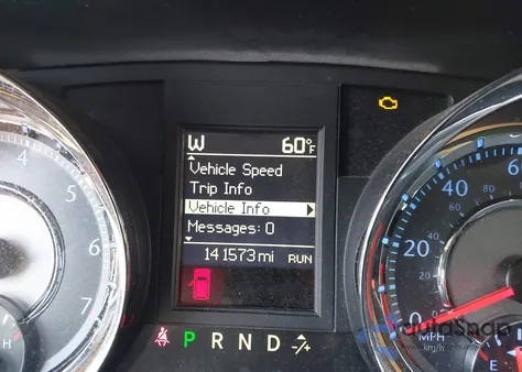 2016 Chrysler Town & Country Touring из США, поврежденный, VIN 2C4RC1BG6GR205997